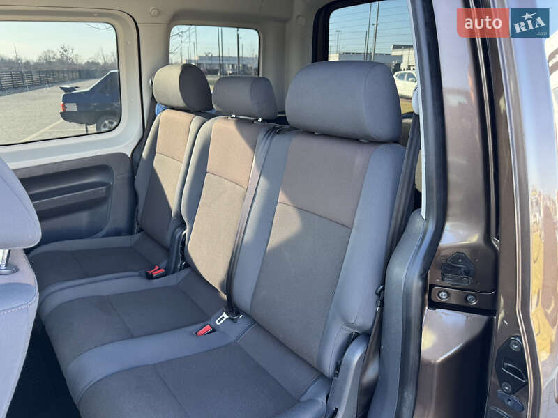 Мінівен Volkswagen Caddy 2012 в Мукачевому