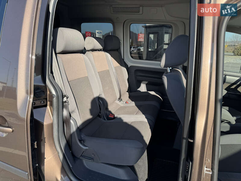 Мінівен Volkswagen Caddy 2012 в Мукачевому