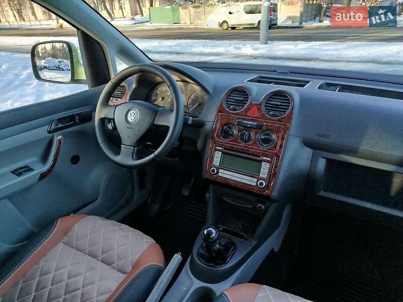 Мінівен Volkswagen Caddy 2007 в Житомирі