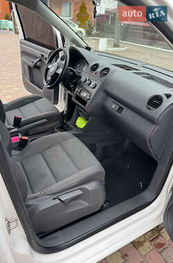 Грузовой фургон Volkswagen Caddy 2011 в 