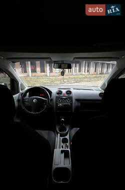 Минивэн Volkswagen Caddy 2006 в 
