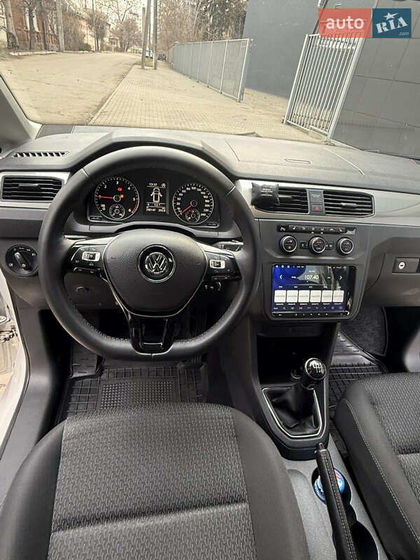 Мінівен Volkswagen Caddy 2016 в Слов'янську