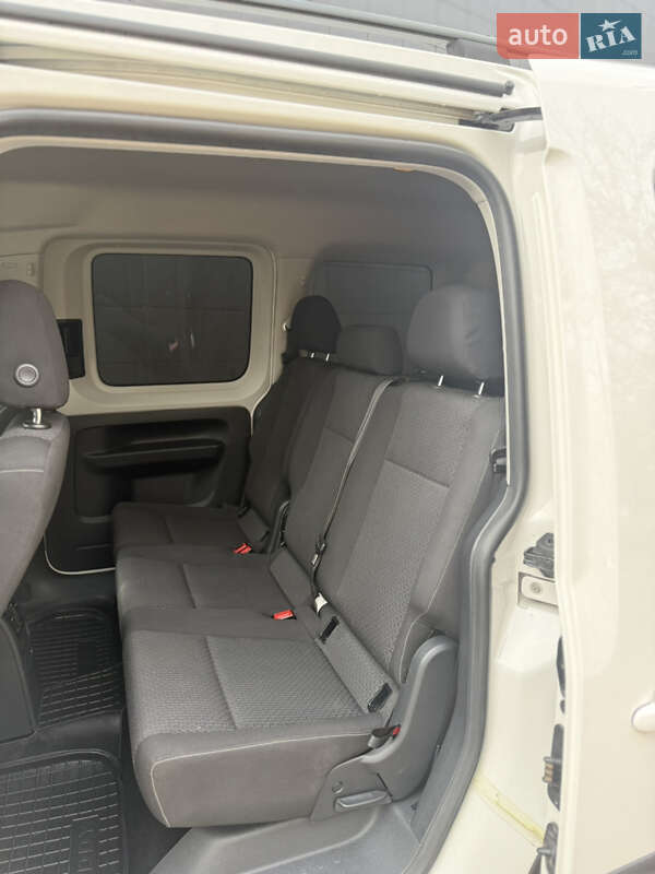 Мінівен Volkswagen Caddy 2016 в Слов'янську