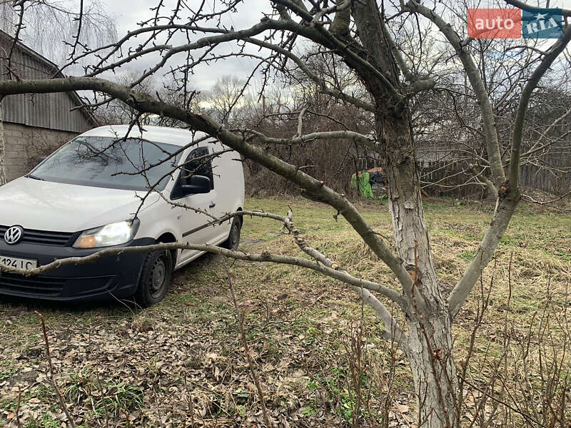 Минивэн Volkswagen Caddy 2012 в Киеве