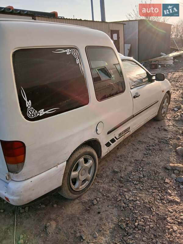 Минивэн Volkswagen Caddy 1997 в Святопетровское