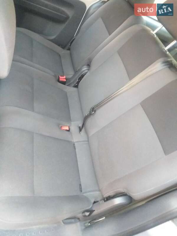 Минивэн Volkswagen Caddy 2015 в Вилке