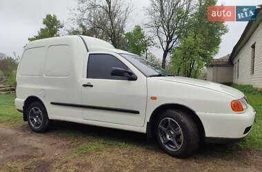 Вантажний фургон Volkswagen Caddy 2003 в Глобиному