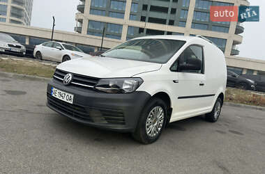 Вантажний фургон Volkswagen Caddy 2017 в Дніпрі