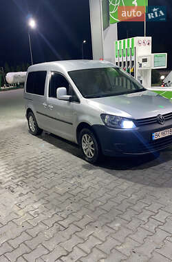 Мінівен Volkswagen Caddy 2011 в Сарнах