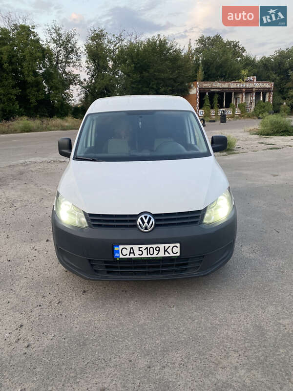 Вантажний фургон Volkswagen Caddy 2012 в 