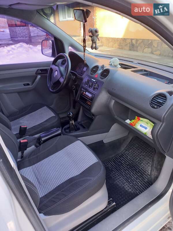 Минивэн Volkswagen Caddy 2007 в Борщеве