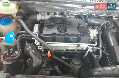 Volkswagen Caddy 2009