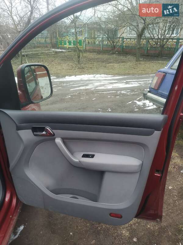 Минивэн Volkswagen Caddy 2006 в Гайвороне