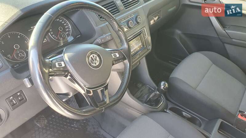 Грузовой фургон Volkswagen Caddy 2017 в Славуте