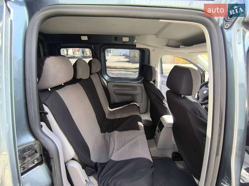 Мінівен Volkswagen Caddy 2006 в Миколаєві