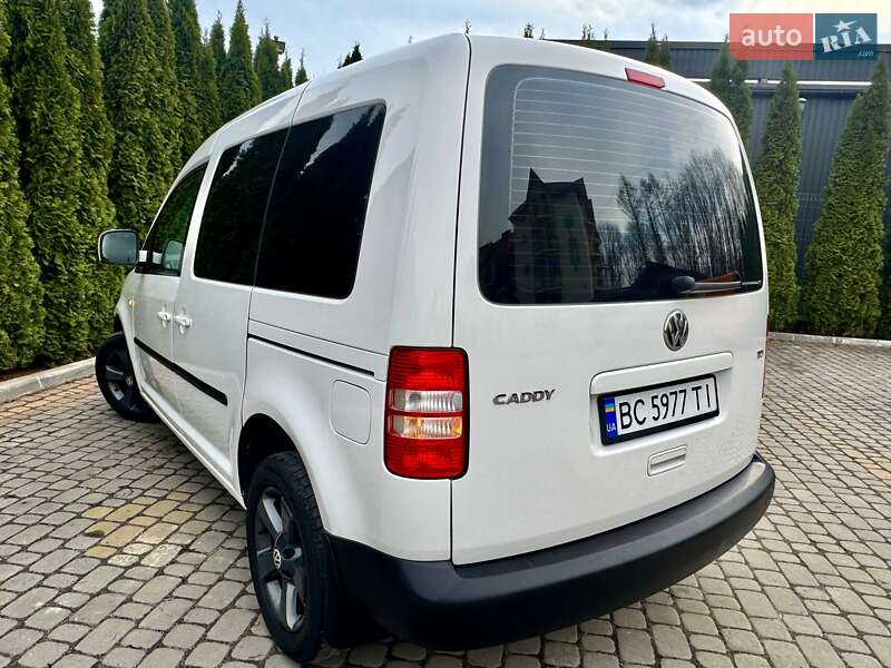 Минивэн Volkswagen Caddy 2015 в Трускавце