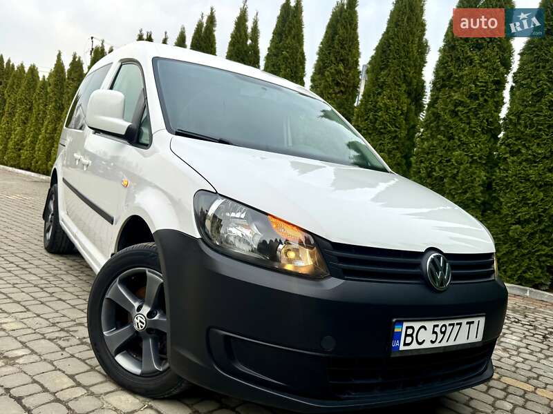 Минивэн Volkswagen Caddy 2015 в Трускавце
