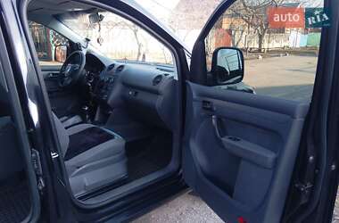 Минивэн Volkswagen Caddy 2011 в 