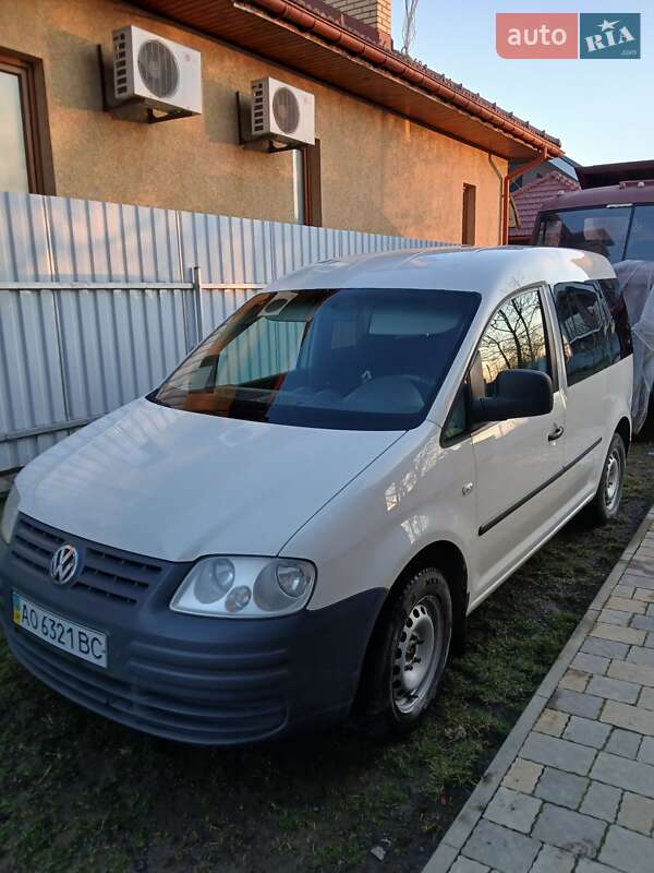 Минивэн Volkswagen Caddy 2007 в Ужгороде