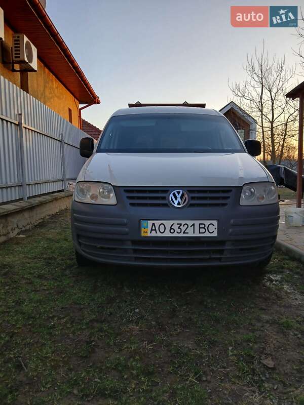 Минивэн Volkswagen Caddy 2007 в Ужгороде