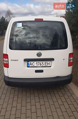 Грузовой фургон Volkswagen Caddy 2015 в 