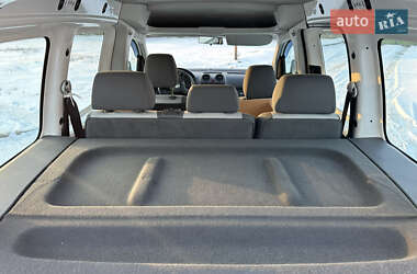 Минивэн Volkswagen Caddy 2011 в 