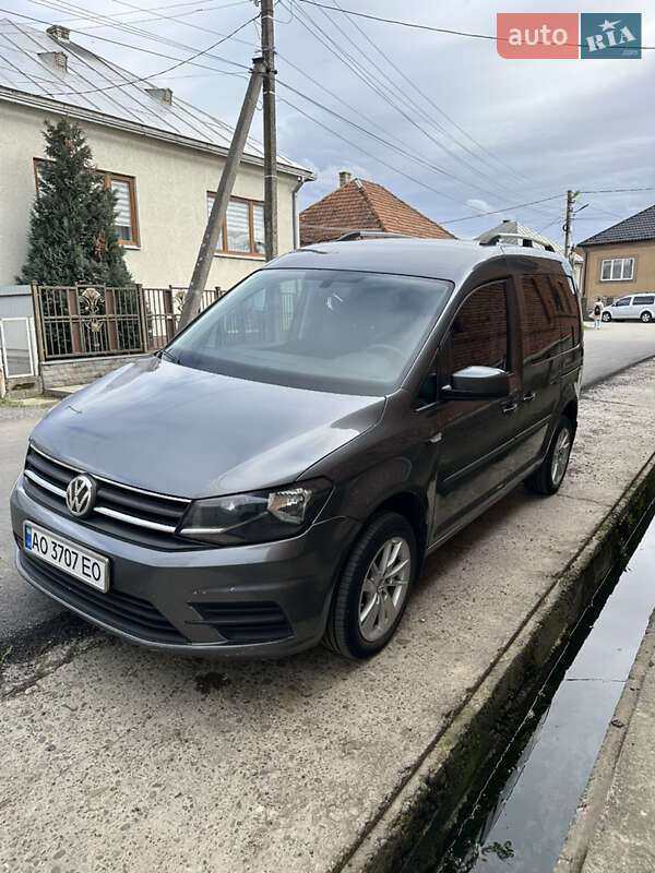 Минивэн Volkswagen Caddy 2015 в Заречье