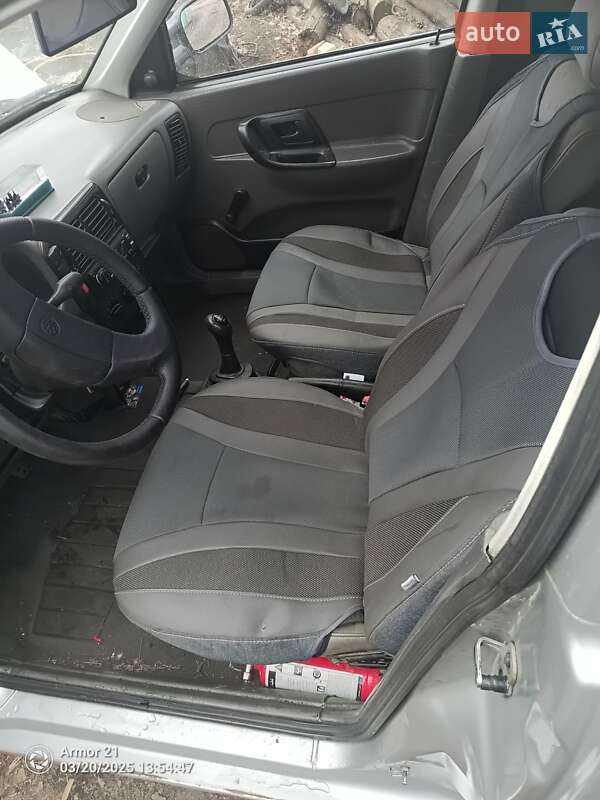 Грузовой фургон Volkswagen Caddy 1999 в Першотравенске
