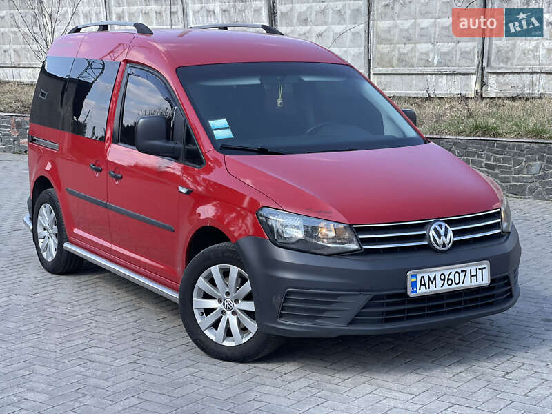 Минивэн Volkswagen Caddy 2016 в 