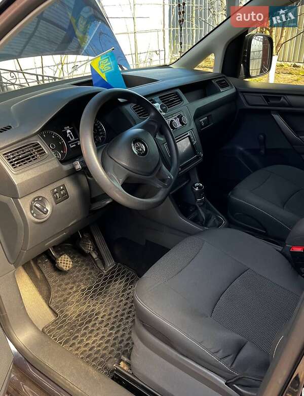 Минивэн Volkswagen Caddy 2016 в Первомайске фото 16 Минивэн Volkswagen Caddy 2016 в Первомайске