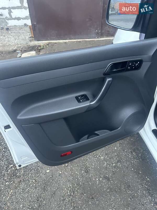 Минивэн Volkswagen Caddy 2012 в Буче фото 21 Минивэн Volkswagen Caddy 2012 в Буче