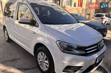 Минивэн Volkswagen Caddy 2016 в 