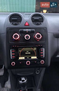 Мінівен Volkswagen Caddy 2012 в 