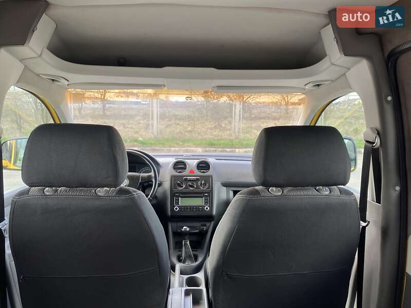 Минивэн Volkswagen Caddy 2006 в Виннице