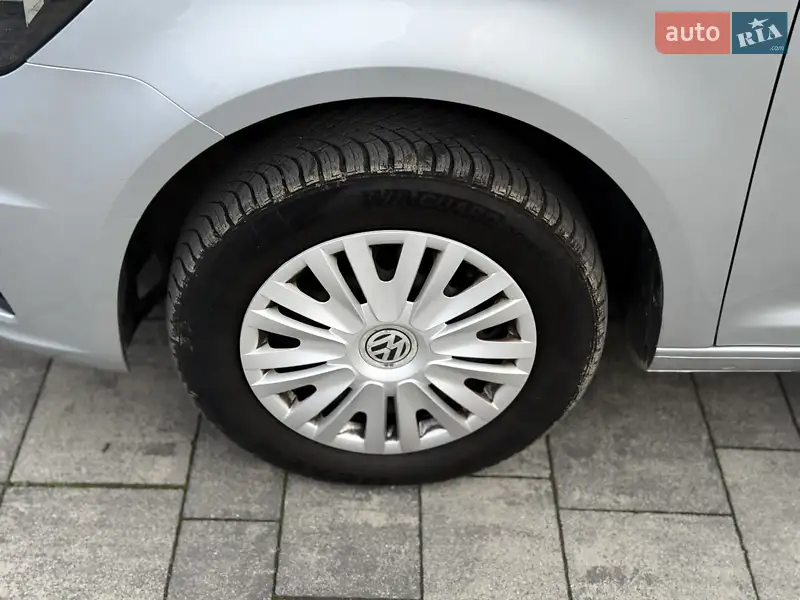 Мінівен Volkswagen Caddy 2016 в 