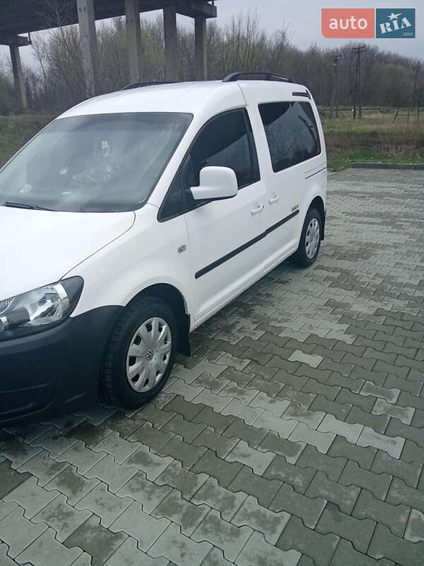 Мінівен Volkswagen Caddy 2013 в Івано-Франківську