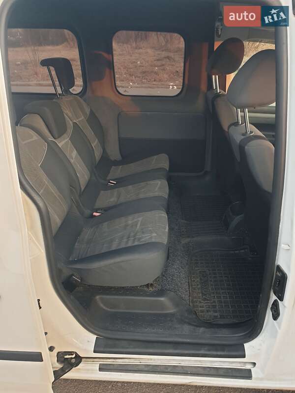 Мінівен Volkswagen Caddy 2014 в Бердичеві