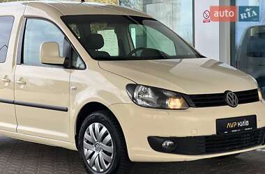 Минивэн Volkswagen Caddy 2015 в 