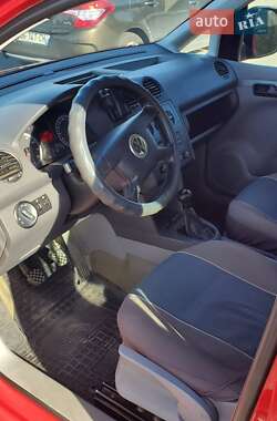 Минивэн Volkswagen Caddy 2004 в 