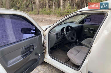 Минивэн Volkswagen Caddy 2002 в 