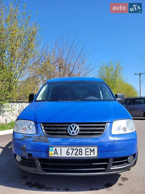 Минивэн Volkswagen Caddy 2010 в Киеве