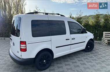 Мінівен Volkswagen Caddy 2014 в Ужгороді