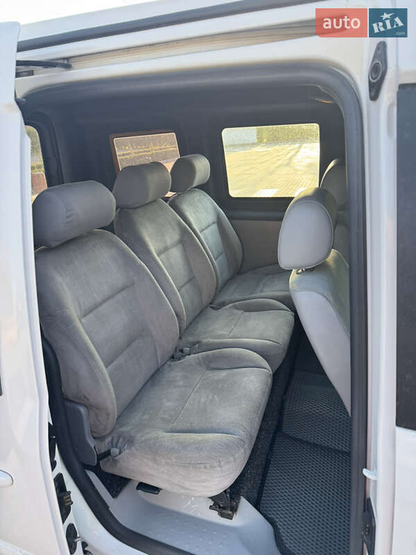 Минивэн Volkswagen Caddy 2007 в Виннице