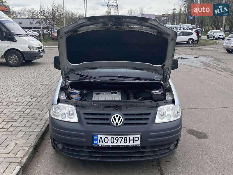 Мінівен Volkswagen Caddy 2004 в Миколаєві