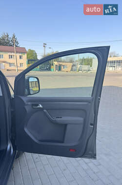 Минивэн Volkswagen Caddy 2014 в 