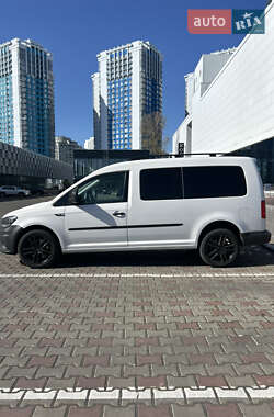 Грузопассажирский фургон Volkswagen Caddy 2015 в 