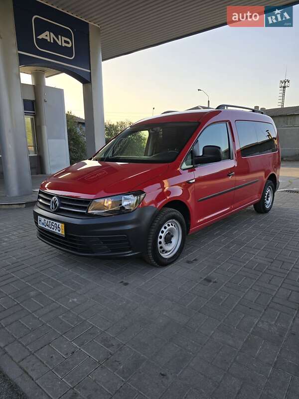 Минивэн Volkswagen Caddy 2018 в 