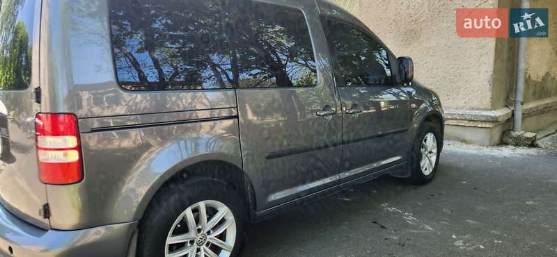 Мінівен Volkswagen Caddy 2013 в Ізмаїлі