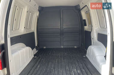 Грузовой фургон Volkswagen Caddy 2013 в 