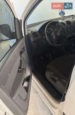 Мінівен Volkswagen Caddy 2011 в 